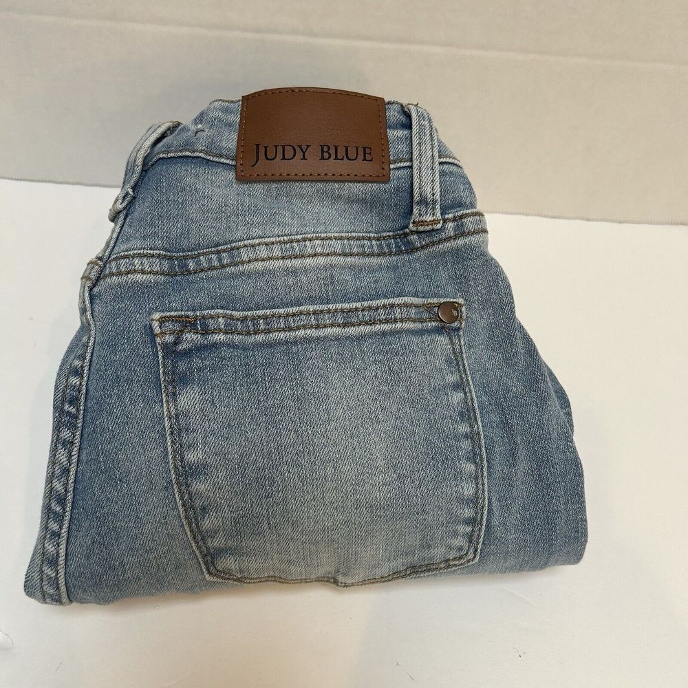 Judy Blue Hi-Rise Boyfriend Distressed Jeans Patch Pocket Size 3/26 Style #88825